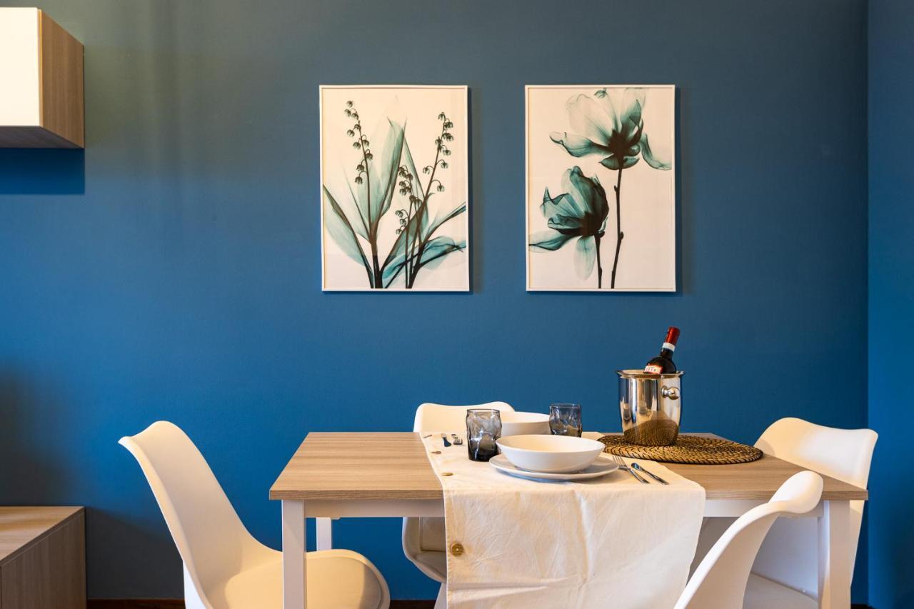 Blue Wave Apartment Arona - Lago Maggiore المظهر الخارجي الصورة
